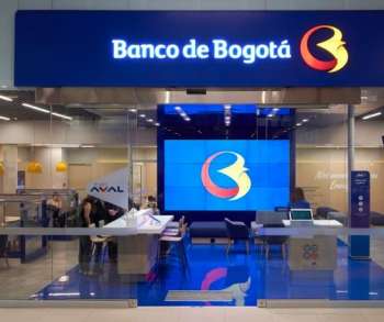 Los clientes pueden inscribir a sus padres, cónyuges e hijos, y no existe límite para el uso del servicio