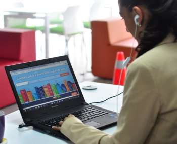 Los usuarios comparan cotizaciones y adquieren seguros para automóviles a través de plataforma digital