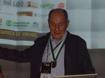 Durante el Festival, el director de cine Jorge Alí Triana recibió por parte de la Asamblea de Antioquia la Orden al Mérito Cívico y Empresarial Mariscal Jorge Robledo